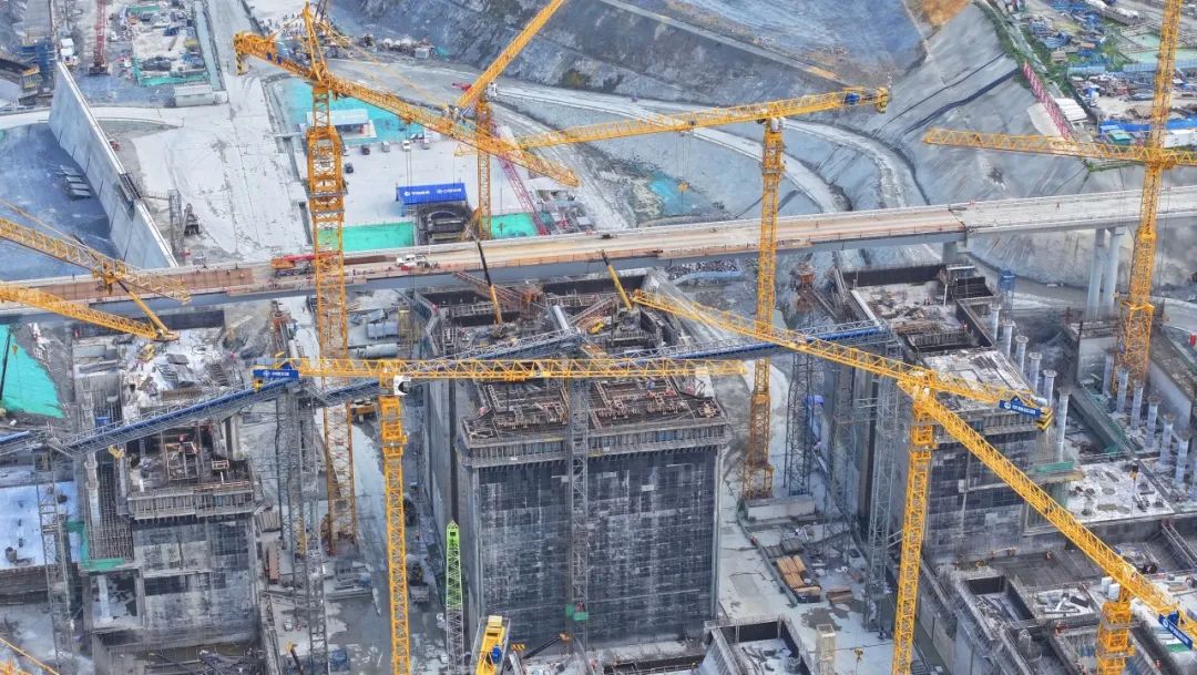 干！赢战2025丨平陆运河企石枢纽下闸首